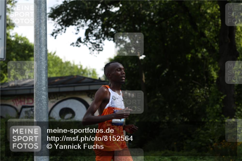29.06.2025 - hella hamburg halbmarathon Yannick Fuchs http://msf.ph/oto/8152564 29.06.2025 09:58:30 20KM 4, 11, 25 meine-sportfotos.de