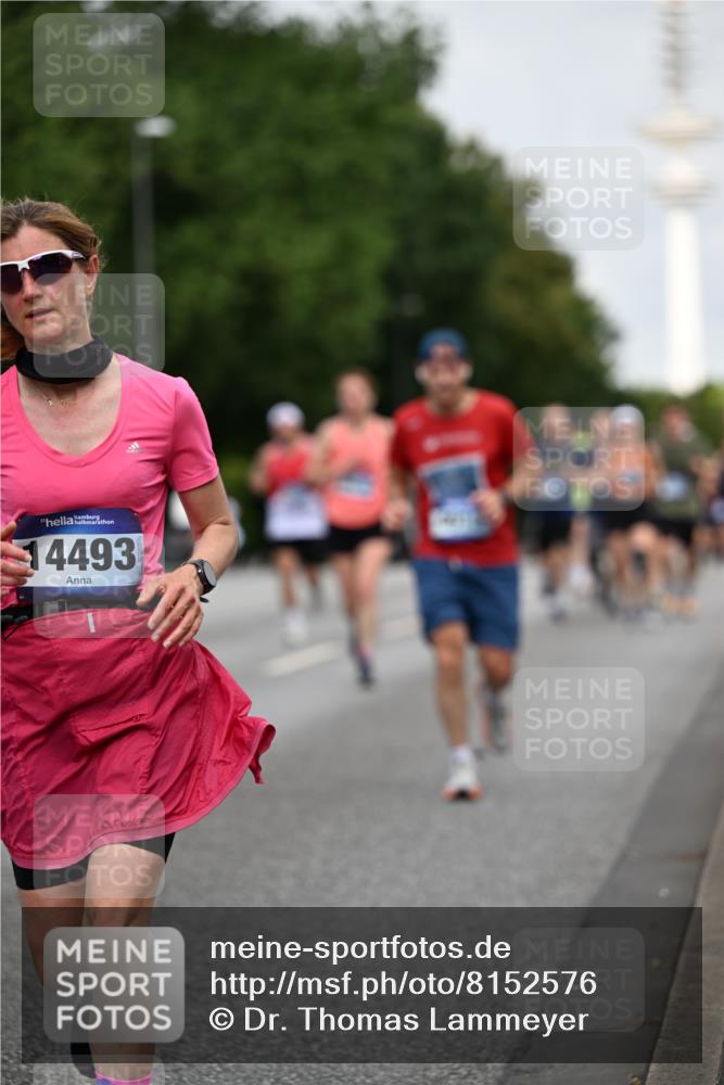 29.06.2025 - hella hamburg halbmarathon Dr. Thomas Lammeyer http://msf.ph/oto/8152576 29.06.2025 10:07:21 Kennedybrücke 1114, 1135, 1138, 1482, 1702, 2619, 2782, 2810, 3001, 3572, 3630, 4066, 4204, 4613, 4665, 5734, 6217, 7210, 7211, 7290, 7888, 8614, 9439, 9554, 10128, 10824 meine-sportfotos.de
