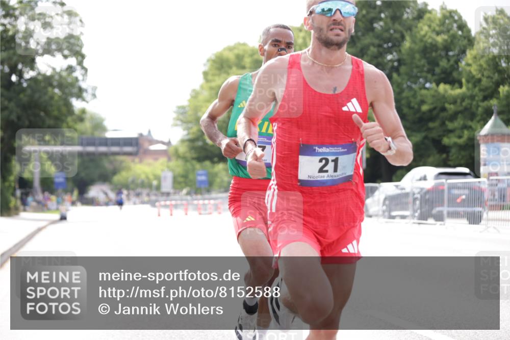 29.06.2025 - hella hamburg halbmarathon Jannik Wohlers http://msf.ph/oto/8152588 29.06.2025 09:31:56 Lombardsbrücke 17, 21 meine-sportfotos.de