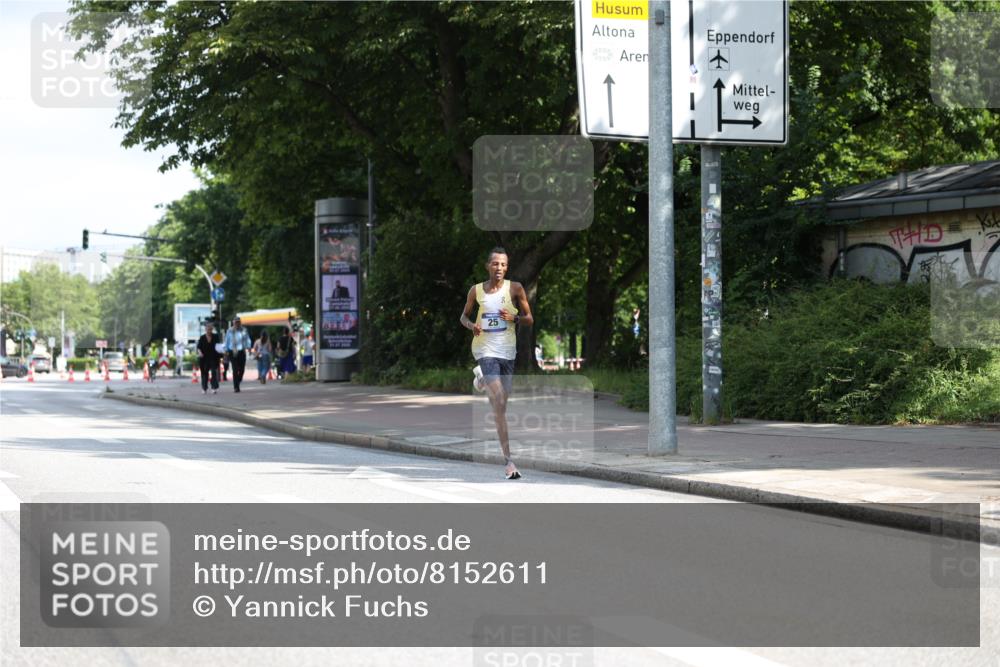 29.06.2025 - hella hamburg halbmarathon Yannick Fuchs http://msf.ph/oto/8152611 29.06.2025 09:58:49 20KM 2, 10, 22, 25 meine-sportfotos.de