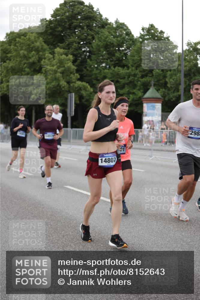 29.06.2025 - hella hamburg halbmarathon Jannik Wohlers http://msf.ph/oto/8152643 29.06.2025 10:52:35 Lombardsbrücke 2146, 2291, 2701, 2988, 3787, 4729, 6135, 6521, 7032, 7681, 7737, 9545, 10055, 10417, 10568, 10661, 10981, 11520, 11524, 11919, 12127, 12128, 13489, 13916, 13917, 14009, 14643, 14765, 14807, 14977, 14979, 16137, 16156, 16794, 16961, 18988 meine-sportfotos.de