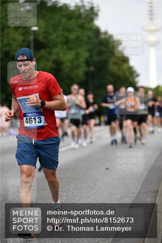 29.06.2025 - hella hamburg halbmarathon Dr. Thomas Lammeyer http://msf.ph/oto/8152673 29.06.2025 10:07:23 Kennedybrücke 1114, 1135, 1138, 1482, 1702, 1885, 2619, 2759, 2782, 2810, 3001, 3572, 3630, 4066, 4204, 4613, 4665, 5734, 6217, 7210, 7211, 7290, 7888, 8614, 9439, 9453, 9554, 10824 meine-sportfotos.de