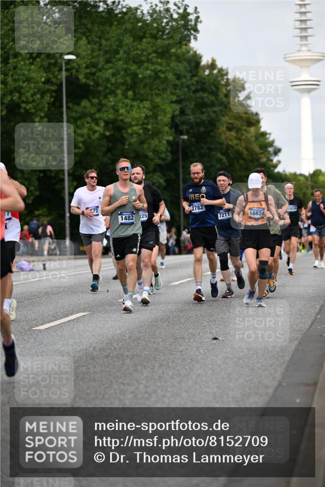 29.06.2025 - hella hamburg halbmarathon Dr. Thomas Lammeyer http://msf.ph/oto/8152709 29.06.2025 10:07:24 Kennedybrücke 1114, 1135, 1138, 1482, 1702, 1885, 2619, 2759, 2782, 2810, 3001, 3572, 3630, 4066, 4204, 4511, 4613, 4665, 6217, 7210, 7211, 7290, 7888, 8614, 9439, 9453, 9554, 10824 meine-sportfotos.de
