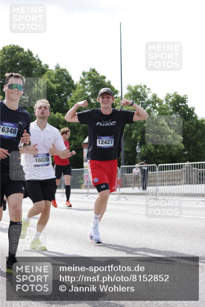 29.06.2025 - hella hamburg halbmarathon Jannik Wohlers http://msf.ph/oto/8152852 29.06.2025 10:15:29 Lombardsbrücke 1156, 1651, 2076, 2436, 3167, 4007, 5423, 7897, 7941, 7942, 8554, 8746, 8885, 9192, 9675, 9784, 10108, 10608, 11113, 11303, 11478, 11774, 11783, 11818, 12427, 12469, 12628, 13179, 13818, 13951, 14423, 14543, 14550, 14559, 15570, 15710, 15889, 15988, 16020, 16348, 16606, 16923, 17350, 17692, 18641, 18957, 19030 meine-sportfotos.de