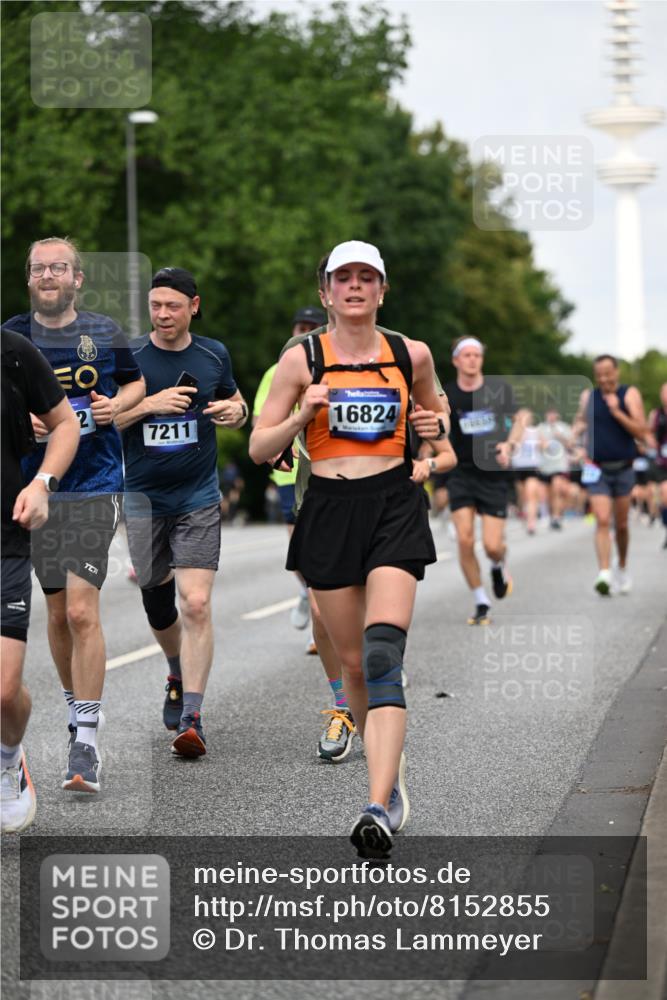 29.06.2025 - hella hamburg halbmarathon Dr. Thomas Lammeyer http://msf.ph/oto/8152855 29.06.2025 10:07:28 Kennedybrücke 1114, 1135, 1138, 1482, 1702, 1885, 2594, 2619, 2759, 2782, 2810, 3001, 3572, 3630, 4066, 4511, 4613, 4665, 6217, 6391, 7210, 7211, 7290, 7935, 8614, 9439, 9453, 9554, 10824 meine-sportfotos.de