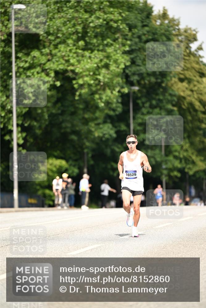 29.06.2025 - hella hamburg halbmarathon Dr. Thomas Lammeyer http://msf.ph/oto/8152860 29.06.2025 09:41:55 Kennedybrücke  meine-sportfotos.de