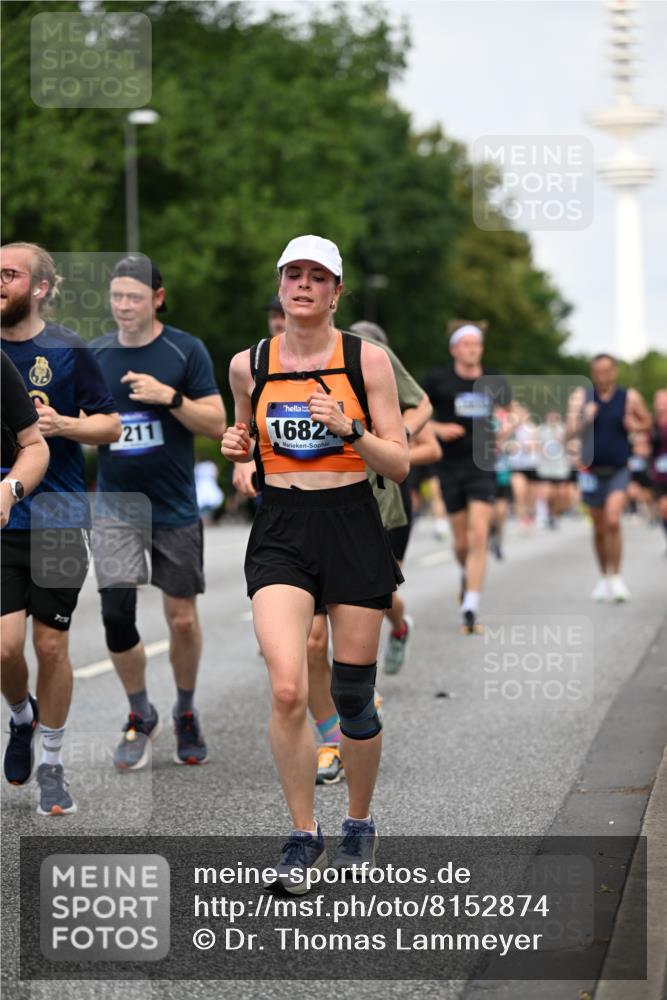 29.06.2025 - hella hamburg halbmarathon Dr. Thomas Lammeyer http://msf.ph/oto/8152874 29.06.2025 10:07:29 Kennedybrücke 1114, 1135, 1138, 1482, 1702, 1885, 2594, 2619, 2759, 2782, 2810, 3001, 3572, 3630, 4066, 4511, 4613, 6217, 6391, 7210, 7211, 7290, 7935, 8614, 9439, 9453, 9554, 10824 meine-sportfotos.de