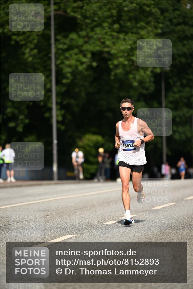 29.06.2025 - hella hamburg halbmarathon Dr. Thomas Lammeyer http://msf.ph/oto/8152893 29.06.2025 09:41:57 Kennedybrücke  meine-sportfotos.de