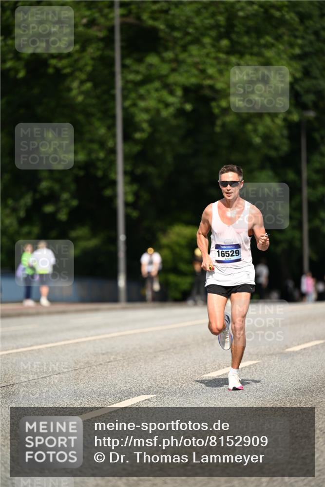 29.06.2025 - hella hamburg halbmarathon Dr. Thomas Lammeyer http://msf.ph/oto/8152909 29.06.2025 09:41:57 Kennedybrücke  meine-sportfotos.de