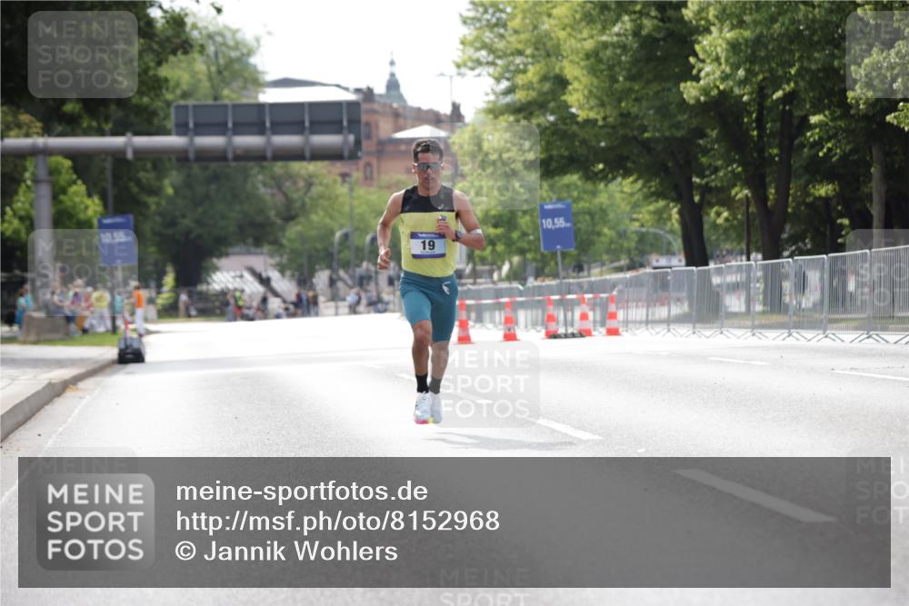 29.06.2025 - hella hamburg halbmarathon Jannik Wohlers http://msf.ph/oto/8152968 29.06.2025 09:32:12 Lombardsbrücke 14, 17, 19, 21 meine-sportfotos.de