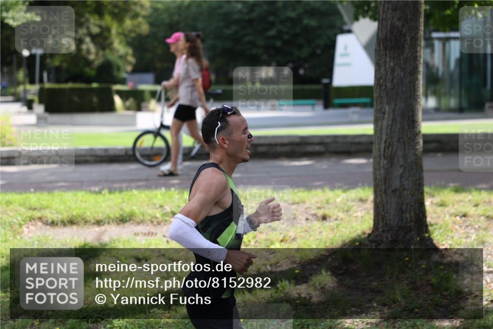 29.06.2025 - hella hamburg halbmarathon Yannick Fuchs http://msf.ph/oto/8152982 29.06.2025 10:00:14 20KM 8, 15 meine-sportfotos.de