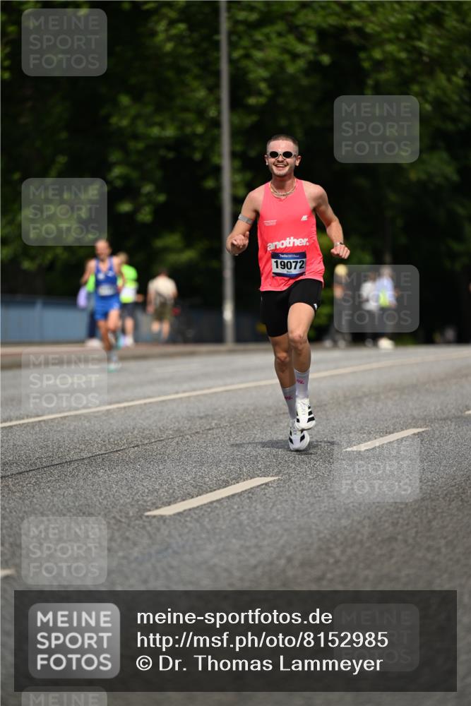 29.06.2025 - hella hamburg halbmarathon Dr. Thomas Lammeyer http://msf.ph/oto/8152985 29.06.2025 09:42:11 Kennedybrücke 4524 meine-sportfotos.de
