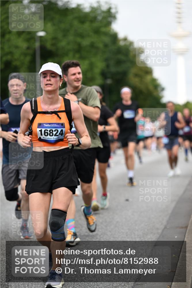29.06.2025 - hella hamburg halbmarathon Dr. Thomas Lammeyer http://msf.ph/oto/8152988 29.06.2025 10:07:29 Kennedybrücke 1114, 1135, 1138, 1482, 1702, 1885, 2594, 2619, 2759, 2782, 2810, 3001, 3572, 3630, 4066, 4511, 4613, 6217, 6391, 7210, 7211, 7290, 7935, 8614, 9439, 9453, 9554, 10824 meine-sportfotos.de