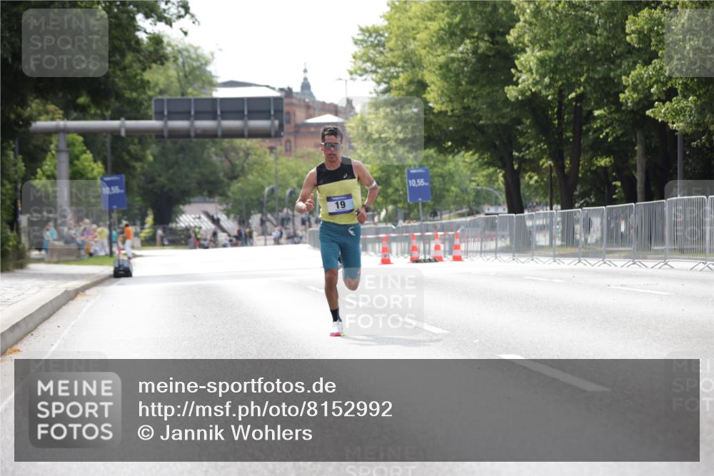 29.06.2025 - hella hamburg halbmarathon Jannik Wohlers http://msf.ph/oto/8152992 29.06.2025 09:32:12 Lombardsbrücke 14, 17, 19, 21 meine-sportfotos.de