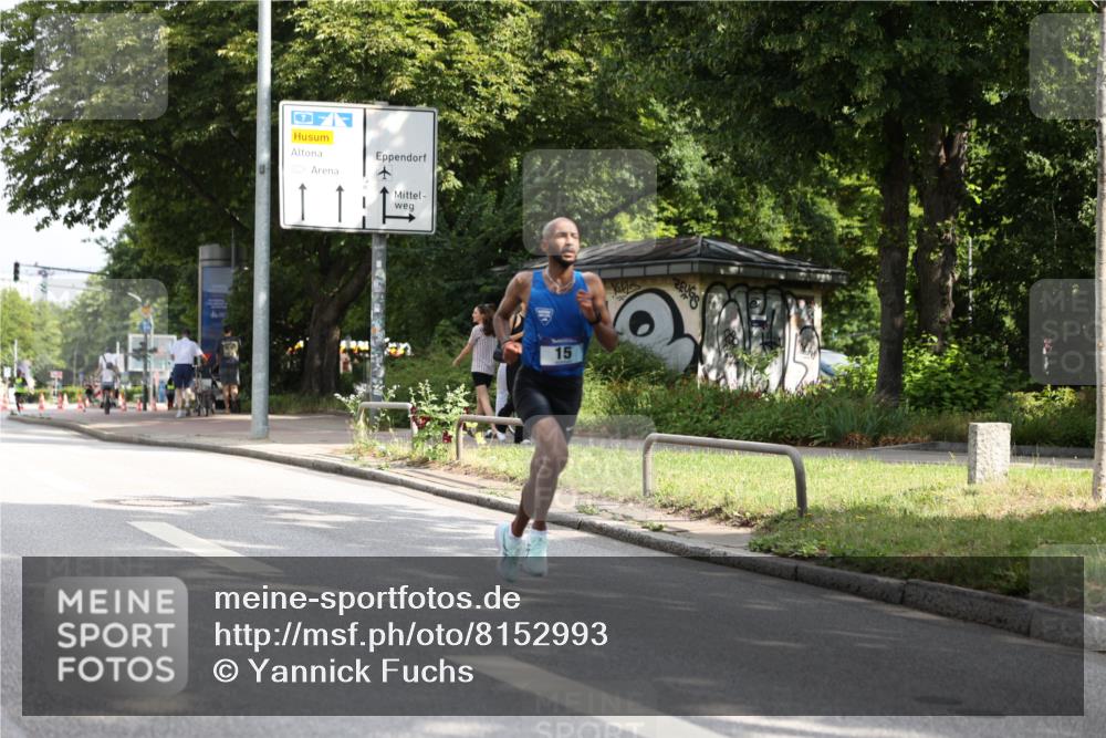 29.06.2025 - hella hamburg halbmarathon Yannick Fuchs http://msf.ph/oto/8152993 29.06.2025 10:00:31 20KM 8, 15, 20, 58, 59 meine-sportfotos.de