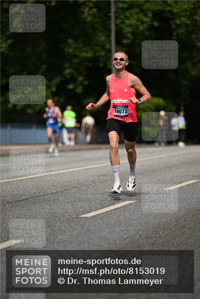 29.06.2025 - hella hamburg halbmarathon Dr. Thomas Lammeyer http://msf.ph/oto/8153019 29.06.2025 09:42:11 Kennedybrücke 4524 meine-sportfotos.de