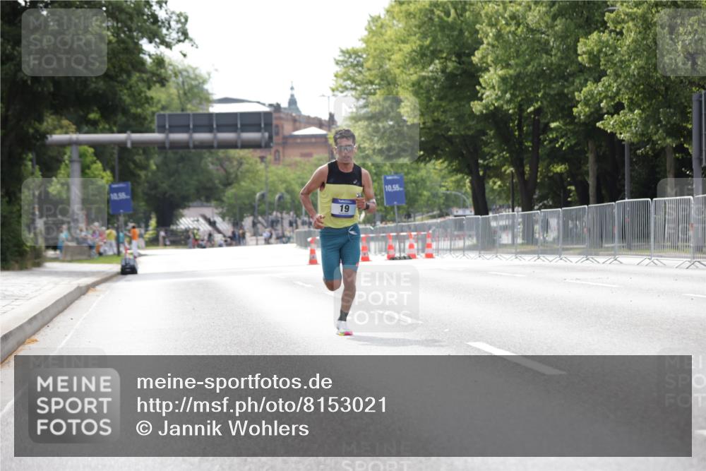 29.06.2025 - hella hamburg halbmarathon Jannik Wohlers http://msf.ph/oto/8153021 29.06.2025 09:32:12 Lombardsbrücke 14, 17, 19, 21 meine-sportfotos.de