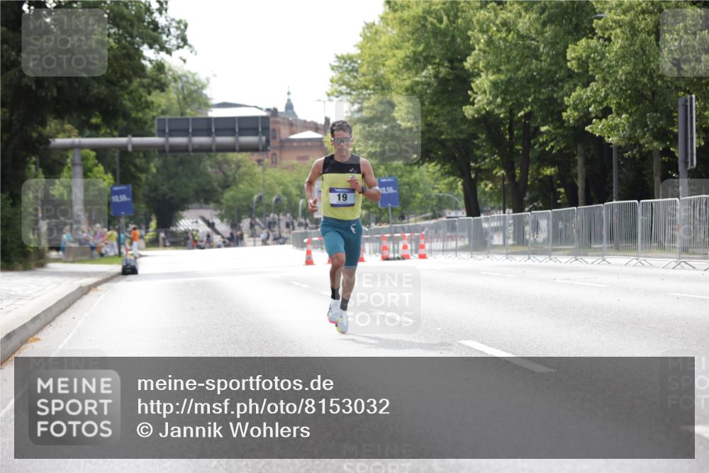 29.06.2025 - hella hamburg halbmarathon Jannik Wohlers http://msf.ph/oto/8153032 29.06.2025 09:32:12 Lombardsbrücke 14, 17, 19, 21 meine-sportfotos.de