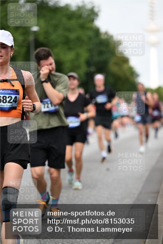 29.06.2025 - hella hamburg halbmarathon Dr. Thomas Lammeyer http://msf.ph/oto/8153035 29.06.2025 10:07:30 Kennedybrücke 1114, 1135, 1138, 1482, 1702, 1885, 2594, 2619, 2759, 2782, 2810, 3001, 3572, 3630, 4066, 4307, 4511, 4613, 6217, 6391, 7006, 7210, 7211, 7290, 7935, 8614, 9439, 9453, 9554, 10824 meine-sportfotos.de