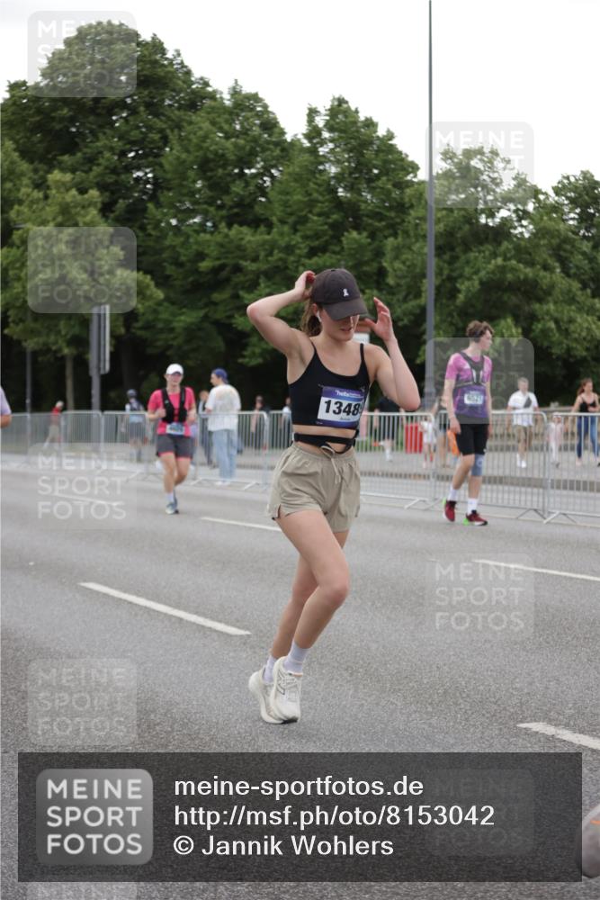 29.06.2025 - hella hamburg halbmarathon Jannik Wohlers http://msf.ph/oto/8153042 29.06.2025 10:52:44 Lombardsbrücke 2291, 2988, 3787, 4626, 5428, 6135, 6521, 7483, 7681, 8414, 10417, 10568, 10661, 11520, 11524, 12193, 12700, 13489, 13916, 13917, 14038, 14761, 14765, 14807, 14977, 14979, 16137, 16156, 16961, 17012, 17577, 18988 meine-sportfotos.de