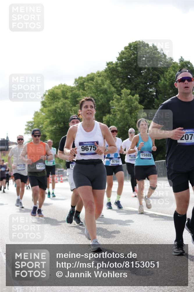 29.06.2025 - hella hamburg halbmarathon Jannik Wohlers http://msf.ph/oto/8153051 29.06.2025 10:15:34 Lombardsbrücke 1156, 1308, 1651, 2071, 2076, 2165, 2436, 3167, 4828, 5046, 5423, 7897, 7941, 7942, 8169, 8554, 8746, 8885, 9675, 9784, 10608, 11113, 11303, 11478, 11774, 11783, 11818, 12427, 12469, 12628, 14423, 14543, 14559, 15571, 15710, 15889, 15988, 16020, 16348, 16606, 16923, 17692, 18641, 18957, 19030 meine-sportfotos.de