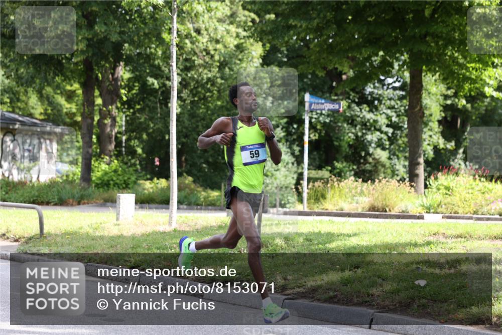 29.06.2025 - hella hamburg halbmarathon Yannick Fuchs http://msf.ph/oto/8153071 29.06.2025 10:00:45 20KM 20, 58, 59 meine-sportfotos.de