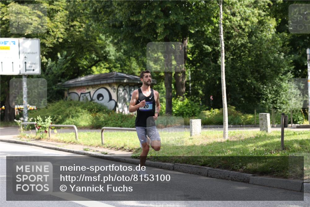 29.06.2025 - hella hamburg halbmarathon Yannick Fuchs http://msf.ph/oto/8153100 29.06.2025 10:00:47 20KM 20, 58 meine-sportfotos.de