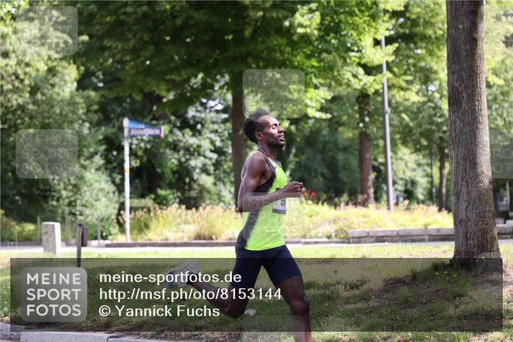 29.06.2025 - hella hamburg halbmarathon Yannick Fuchs http://msf.ph/oto/8153144 29.06.2025 10:00:57 20KM 58 meine-sportfotos.de