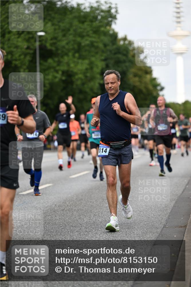 29.06.2025 - hella hamburg halbmarathon Dr. Thomas Lammeyer http://msf.ph/oto/8153150 29.06.2025 10:07:33 Kennedybrücke 1114, 1135, 1138, 1482, 1702, 1885, 2594, 2759, 2782, 3001, 3572, 3630, 4066, 4307, 4511, 4587, 4613, 5464, 6217, 6391, 7006, 7210, 7211, 7290, 7306, 7935, 8614, 9439, 9453, 9554, 10824 meine-sportfotos.de