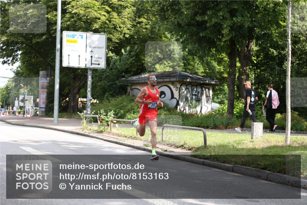 29.06.2025 - hella hamburg halbmarathon Yannick Fuchs http://msf.ph/oto/8153163 29.06.2025 10:01:30 20KM 17, 19, 21 meine-sportfotos.de