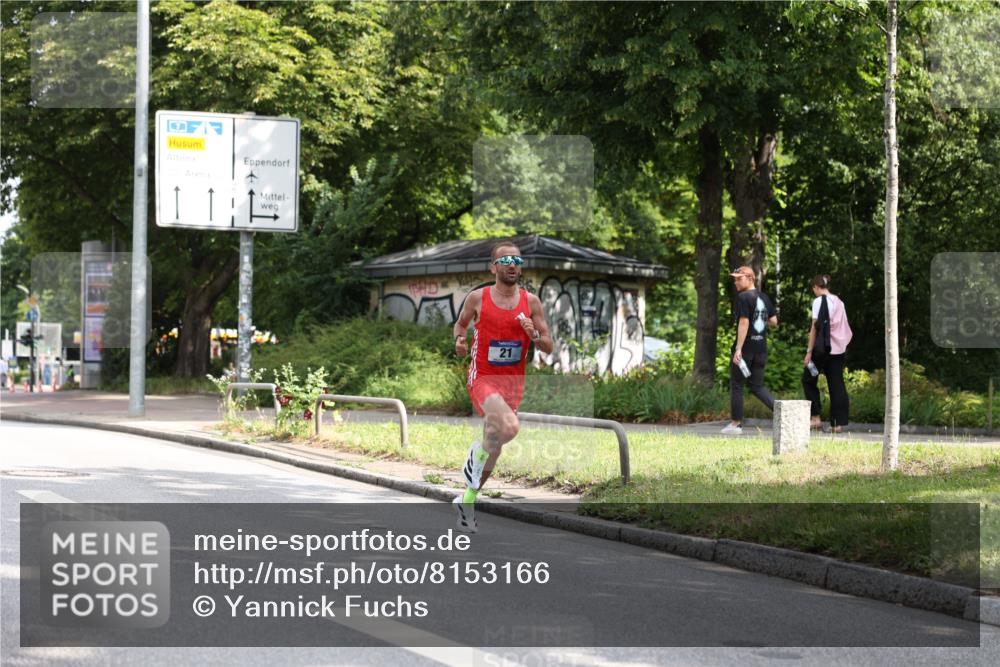 29.06.2025 - hella hamburg halbmarathon Yannick Fuchs http://msf.ph/oto/8153166 29.06.2025 10:01:30 20KM 17, 19, 21 meine-sportfotos.de