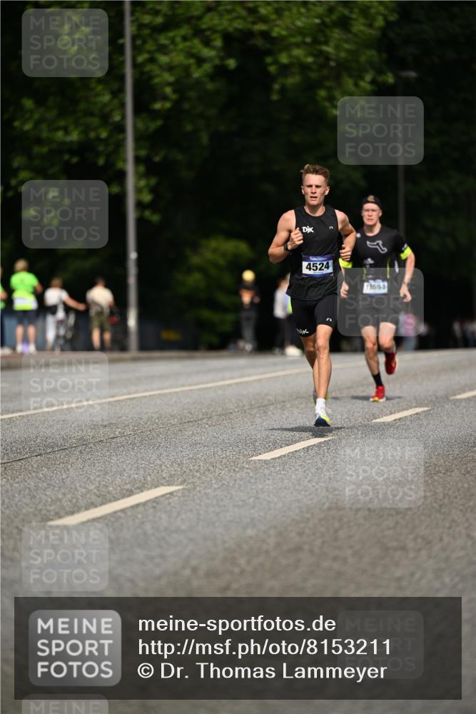 29.06.2025 - hella hamburg halbmarathon Dr. Thomas Lammeyer http://msf.ph/oto/8153211 29.06.2025 09:42:14 Kennedybrücke 4524 meine-sportfotos.de