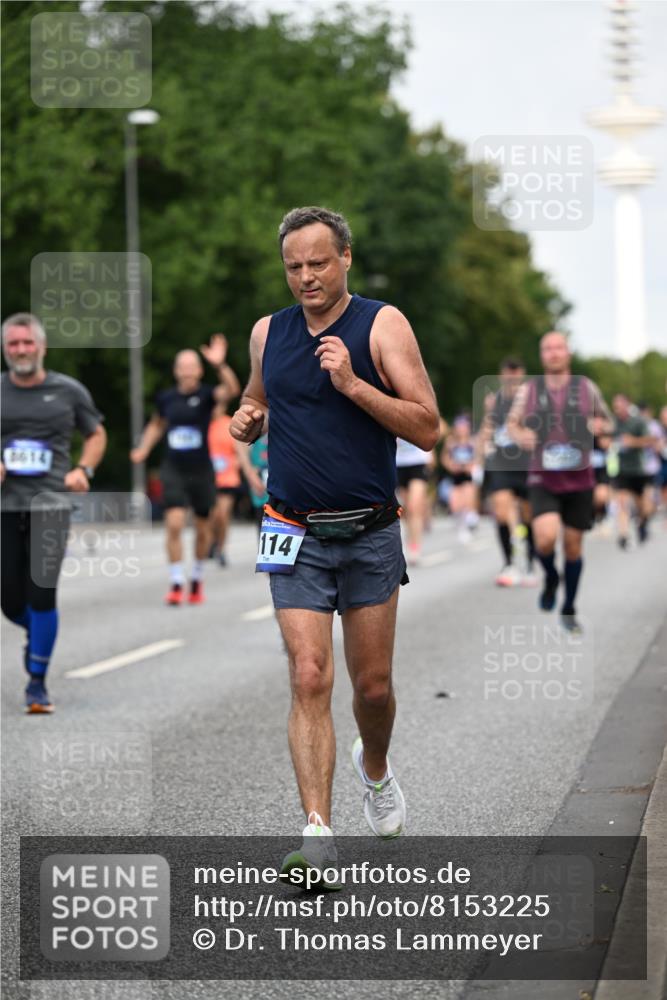 29.06.2025 - hella hamburg halbmarathon Dr. Thomas Lammeyer http://msf.ph/oto/8153225 29.06.2025 10:07:34 Kennedybrücke 1114, 1135, 1138, 1482, 1702, 1885, 2594, 2759, 2782, 3001, 3572, 4307, 4511, 4587, 4613, 5396, 5464, 6217, 6391, 7006, 7210, 7211, 7277, 7278, 7279, 7290, 7306, 7935, 8614, 9439, 9453, 9554, 10824 meine-sportfotos.de