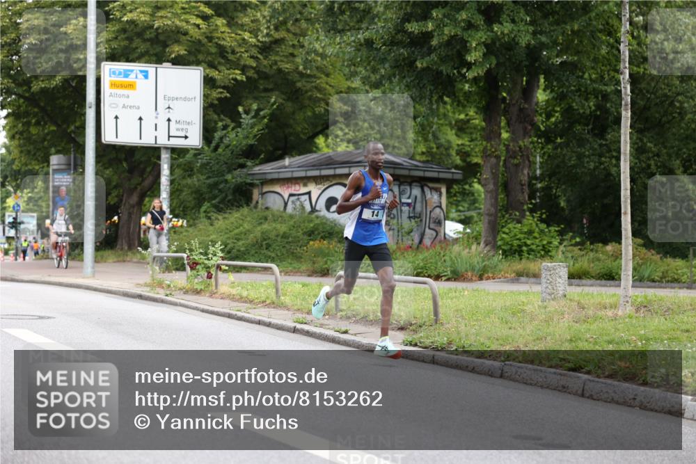 29.06.2025 - hella hamburg halbmarathon Yannick Fuchs http://msf.ph/oto/8153262 29.06.2025 10:02:22 20KM 14, 24 meine-sportfotos.de