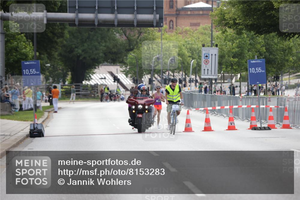 29.06.2025 - hella hamburg halbmarathon Jannik Wohlers http://msf.ph/oto/8153283 29.06.2025 09:34:29 Lombardsbrücke  meine-sportfotos.de