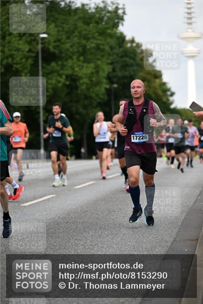 29.06.2025 - hella hamburg halbmarathon Dr. Thomas Lammeyer http://msf.ph/oto/8153290 29.06.2025 10:07:36 Kennedybrücke 1114, 1135, 1138, 1482, 1885, 2594, 2759, 2782, 3001, 3572, 4307, 4511, 4587, 5384, 5396, 5464, 6217, 6391, 7006, 7210, 7211, 7277, 7278, 7279, 7290, 7306, 7935, 8614, 9439, 9453, 9554, 10824 meine-sportfotos.de