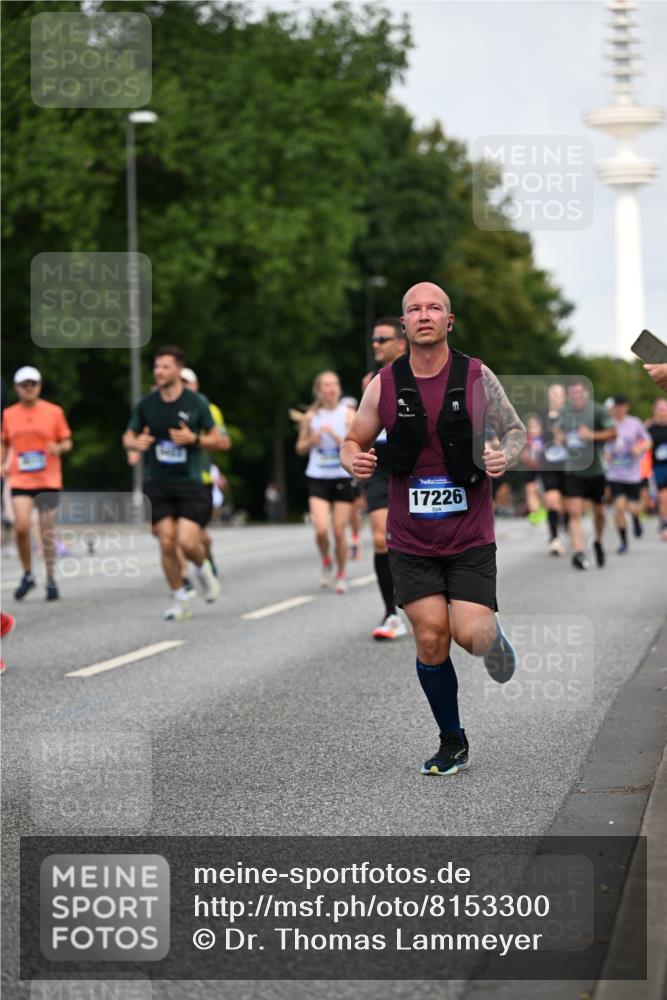 29.06.2025 - hella hamburg halbmarathon Dr. Thomas Lammeyer http://msf.ph/oto/8153300 29.06.2025 10:07:37 Kennedybrücke 1114, 1135, 1138, 1482, 1885, 2594, 2759, 2782, 3001, 3572, 4307, 4511, 4587, 5384, 5396, 5464, 6217, 6391, 6453, 7006, 7210, 7211, 7277, 7278, 7279, 7290, 7306, 7935, 8614, 9439, 9453, 9554, 10824, 11402 meine-sportfotos.de