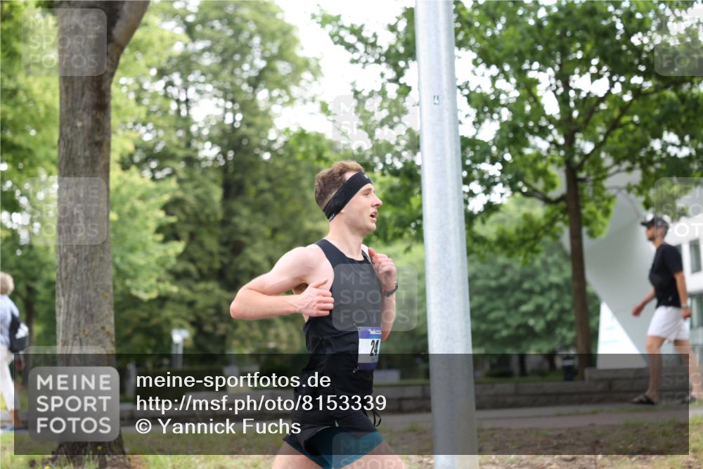 29.06.2025 - hella hamburg halbmarathon Yannick Fuchs http://msf.ph/oto/8153339 29.06.2025 10:02:28 20KM 24 meine-sportfotos.de