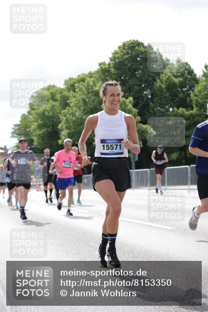 29.06.2025 - hella hamburg halbmarathon Jannik Wohlers http://msf.ph/oto/8153350 29.06.2025 10:15:40 Lombardsbrücke 1156, 1308, 1651, 2071, 2076, 2165, 2436, 2803, 2835, 3167, 4828, 5046, 5423, 7897, 8169, 8274, 8554, 8746, 8885, 9601, 9675, 9784, 9802, 10107, 10292, 10844, 10990, 11113, 11303, 11478, 11774, 11783, 11818, 12427, 12628, 14543, 14559, 15571, 15724, 15889, 16020, 16348, 16606, 17692, 18641, 18735, 19030 meine-sportfotos.de