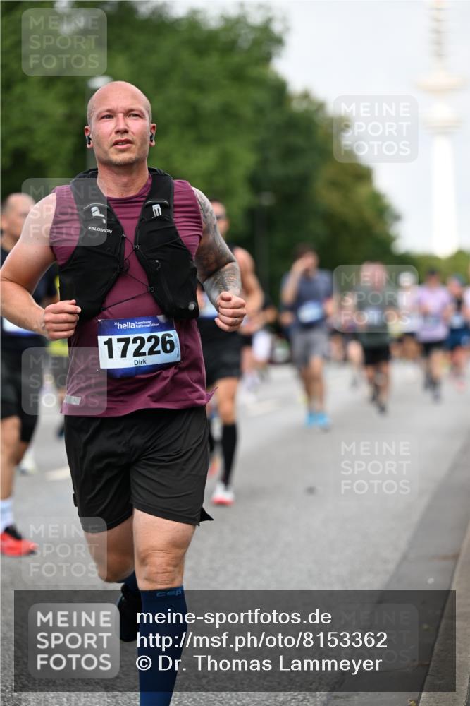 29.06.2025 - hella hamburg halbmarathon Dr. Thomas Lammeyer http://msf.ph/oto/8153362 29.06.2025 10:07:38 Kennedybrücke 1114, 1482, 1885, 2594, 2759, 2782, 3001, 3572, 4307, 4511, 4587, 5384, 5396, 5464, 6217, 6391, 6453, 7006, 7210, 7211, 7277, 7278, 7279, 7290, 7306, 7935, 8614, 9453, 9554, 10824, 11402 meine-sportfotos.de