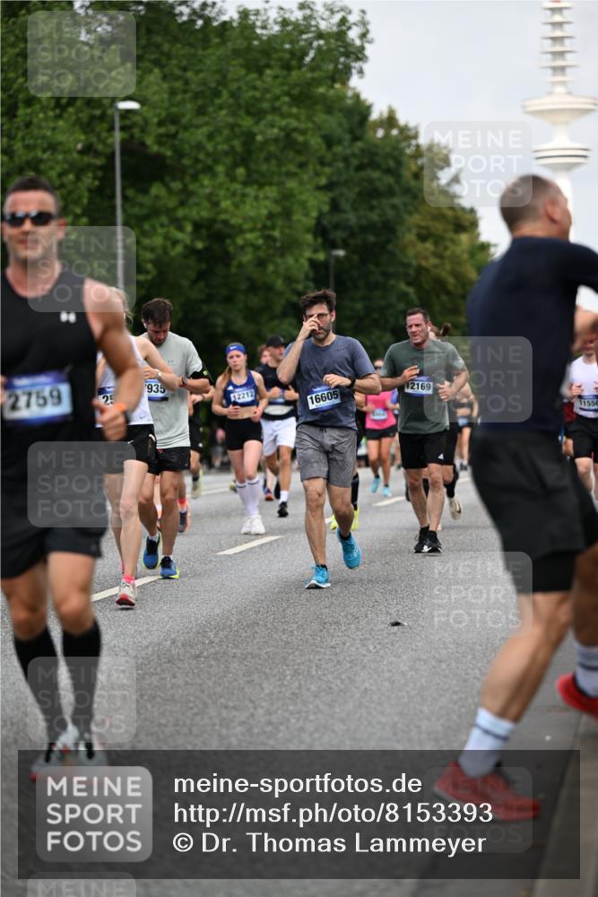 29.06.2025 - hella hamburg halbmarathon Dr. Thomas Lammeyer http://msf.ph/oto/8153393 29.06.2025 10:07:40 Kennedybrücke 1114, 1482, 1885, 2594, 2759, 2782, 3001, 3572, 4307, 4511, 4587, 5384, 5396, 5464, 5613, 6217, 6391, 6453, 7006, 7210, 7211, 7277, 7278, 7279, 7290, 7306, 7935, 8614, 9453, 9554, 10389, 10824, 11402 meine-sportfotos.de
