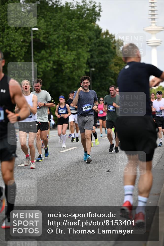 29.06.2025 - hella hamburg halbmarathon Dr. Thomas Lammeyer http://msf.ph/oto/8153401 29.06.2025 10:07:40 Kennedybrücke 1114, 1482, 1885, 2594, 2759, 2782, 3001, 3572, 4307, 4511, 4587, 5384, 5396, 5464, 5613, 6217, 6391, 6453, 7006, 7210, 7211, 7277, 7278, 7279, 7290, 7306, 7935, 8614, 9453, 9554, 10389, 10824, 11402 meine-sportfotos.de