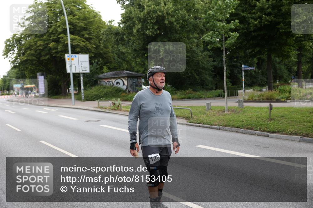 29.06.2025 - hella hamburg halbmarathon Yannick Fuchs http://msf.ph/oto/8153405 29.06.2025 10:03:24 20KM  meine-sportfotos.de