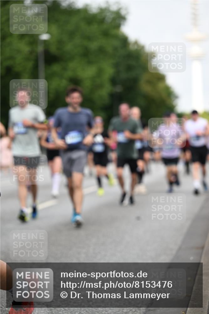 29.06.2025 - hella hamburg halbmarathon Dr. Thomas Lammeyer http://msf.ph/oto/8153476 29.06.2025 10:07:42 Kennedybrücke 1114, 1885, 2594, 2683, 2759, 2782, 3001, 3572, 4307, 4511, 4587, 5384, 5396, 5464, 5613, 6217, 6391, 6453, 7006, 7210, 7211, 7277, 7278, 7279, 7290, 7306, 7935, 8469, 8614, 9453, 9554, 10389, 10824, 11402 meine-sportfotos.de