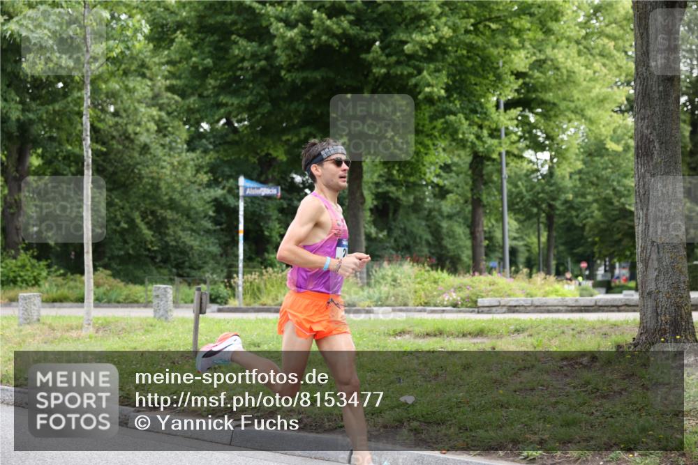 29.06.2025 - hella hamburg halbmarathon Yannick Fuchs http://msf.ph/oto/8153477 29.06.2025 10:05:17 20KM 29 meine-sportfotos.de