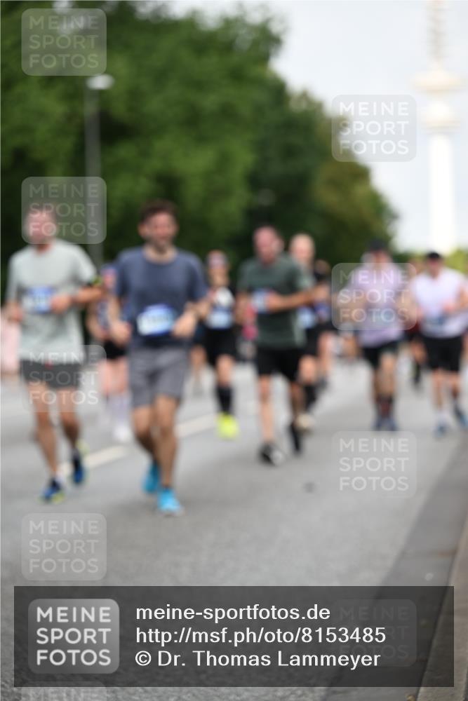 29.06.2025 - hella hamburg halbmarathon Dr. Thomas Lammeyer http://msf.ph/oto/8153485 29.06.2025 10:07:42 Kennedybrücke 1114, 1885, 2594, 2683, 2759, 2782, 3001, 3572, 4307, 4511, 4587, 5384, 5396, 5464, 5613, 6217, 6391, 6453, 7006, 7210, 7211, 7277, 7278, 7279, 7290, 7306, 7935, 8469, 8614, 9453, 9554, 10389, 10824, 11402 meine-sportfotos.de