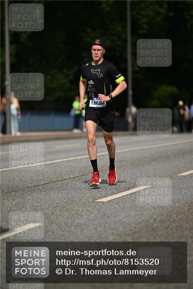 29.06.2025 - hella hamburg halbmarathon Dr. Thomas Lammeyer http://msf.ph/oto/8153520 29.06.2025 09:42:17 Kennedybrücke 4524 meine-sportfotos.de