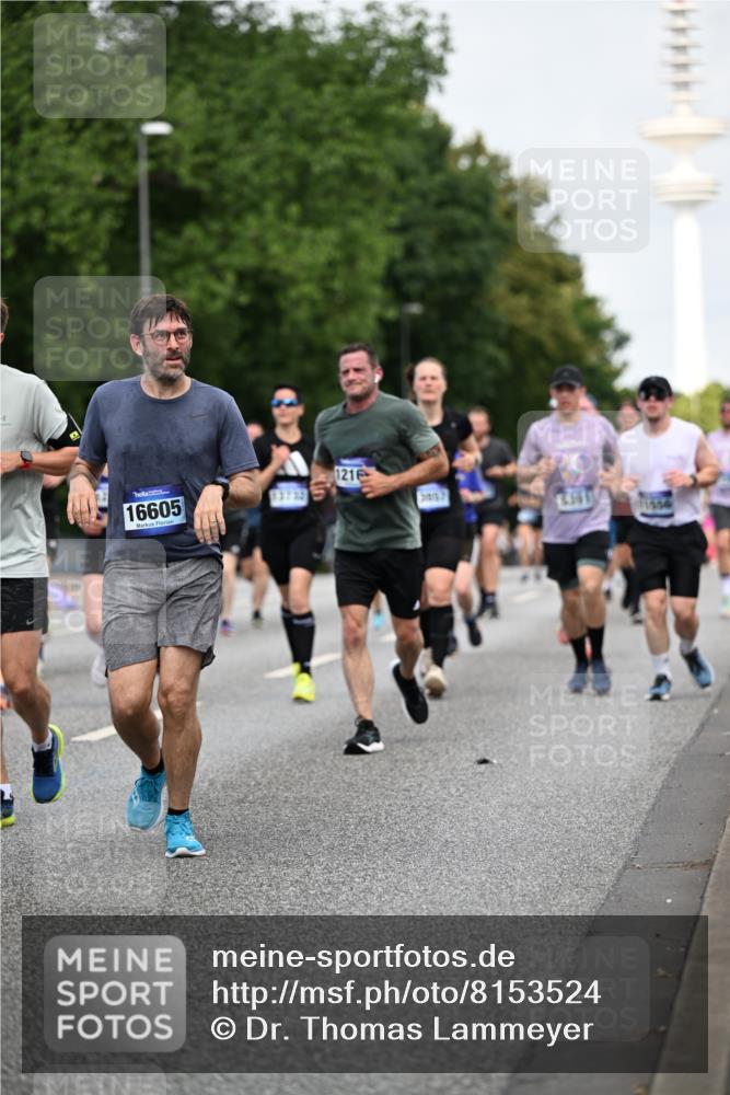 29.06.2025 - hella hamburg halbmarathon Dr. Thomas Lammeyer http://msf.ph/oto/8153524 29.06.2025 10:07:43 Kennedybrücke 1114, 1885, 2594, 2683, 2759, 3001, 4307, 4511, 4587, 5384, 5396, 5464, 5613, 6217, 6391, 6453, 7006, 7277, 7278, 7279, 7306, 7935, 8469, 8614, 9453, 9554, 10389, 10824, 11402 meine-sportfotos.de