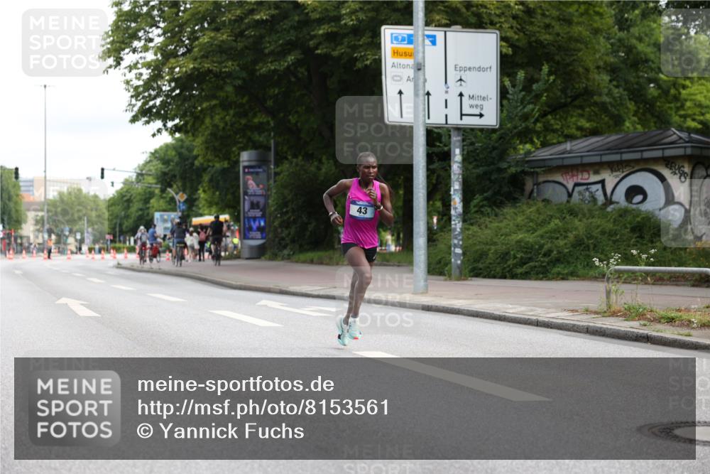 29.06.2025 - hella hamburg halbmarathon Yannick Fuchs http://msf.ph/oto/8153561 29.06.2025 10:06:36 20KM 43 meine-sportfotos.de