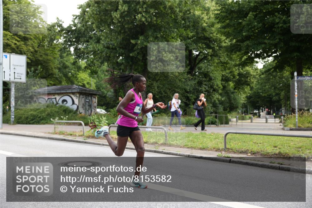 29.06.2025 - hella hamburg halbmarathon Yannick Fuchs http://msf.ph/oto/8153582 29.06.2025 10:06:37 20KM 43 meine-sportfotos.de